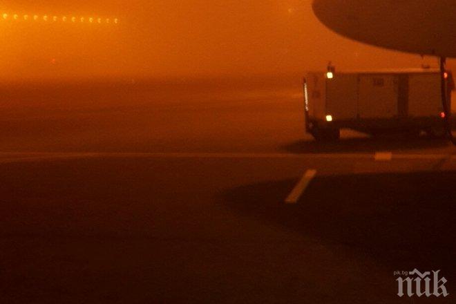 Първо в ПИК! Страховита мъгла над софийкото летище забави полета Варна-София