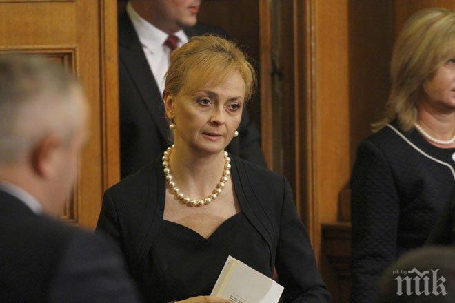 Гаф! Новата шефка на културата и медиите в парламента не знае името на директора на БНР