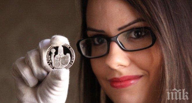 Цар Симеон украси нова сребърна монета