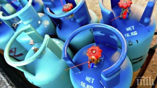 Потреблението на газ в България пада стремглаво