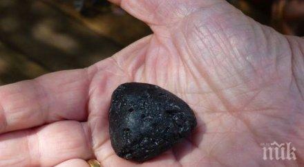мъж намери парче метеорит нивата село