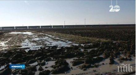 хиляди декара земеделска продукция вода