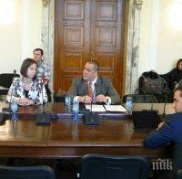 Първо в ПИК! Слави Бинев стана председател на Подкомисията за усвояване на средства от ЕС! Реформаторите и ДПС не го подкрепиха