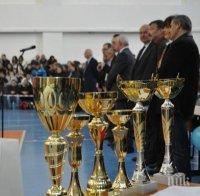 НСА „Васил Левски“ награди най-успешните си спортисти за 2014 г.