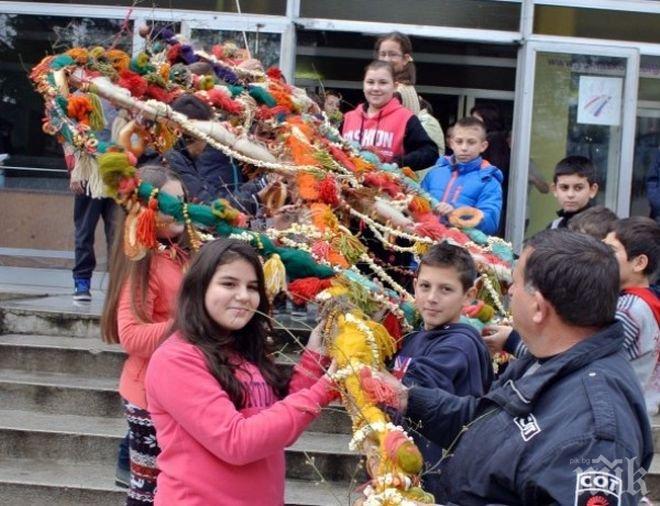 8-метрова сурвачка краси Хасково