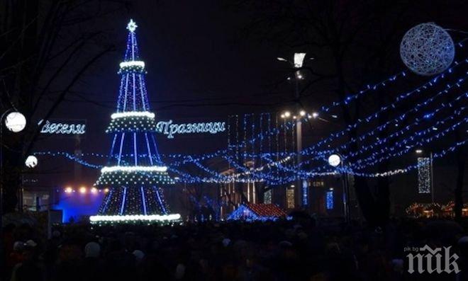 Коледна украса на Бургас е номинирана за най-хубава