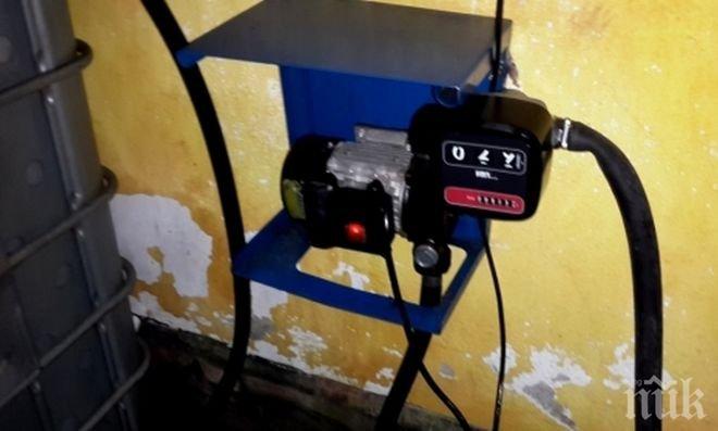 Разкриха две нелегални бензиностанции с 4 тона дизел на ТИР-паркинги