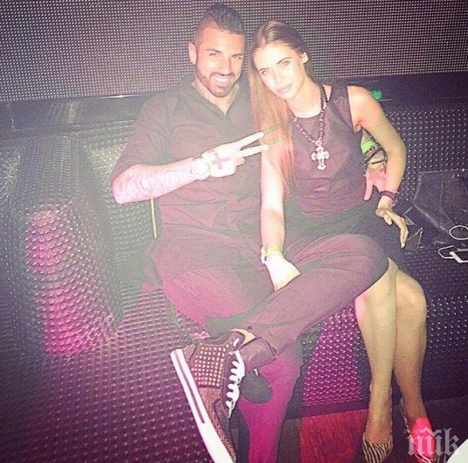 Куини изложи Благо Георгиев в Дубай (снимка)