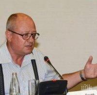 Министърът на образованието: Бюрокрацията е основен проблем на чуждестранните студенти у нас
