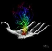 Невероятно! Парализирана жена контролира с мисли изкуствена ръка
