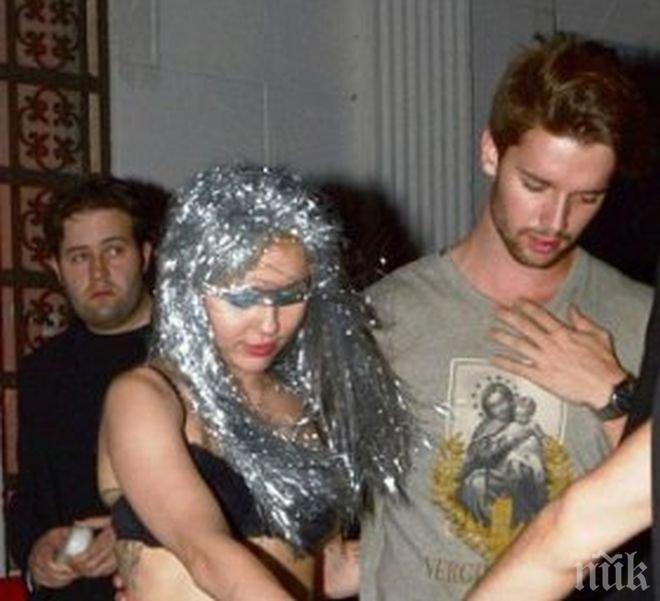 Слух: Майли Сайръс се омъжи за Патрик Шварценегер