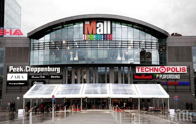 Не откриха бомба в мола на Цариградско, отварят го за клиенти