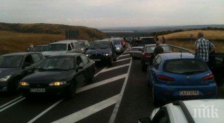 спират тир овете магистралите вторник облекчи трафикът празниците