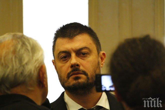 Извънредно! Бареков подаде оставка като съпредседател на Коалиция България без цензура