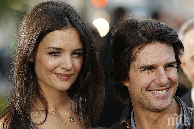 Кейти Холмс и Том Круз ще прекарат празниците заедно 