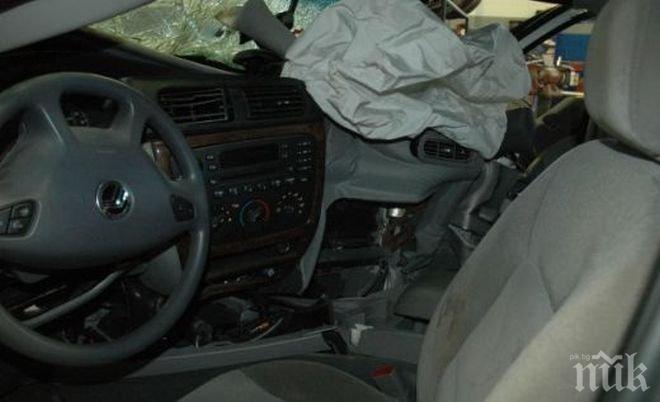 Задава се кървава Коледа! Трима тийнейджъри загинаха в адска катастрофа край Девин! (обновена)