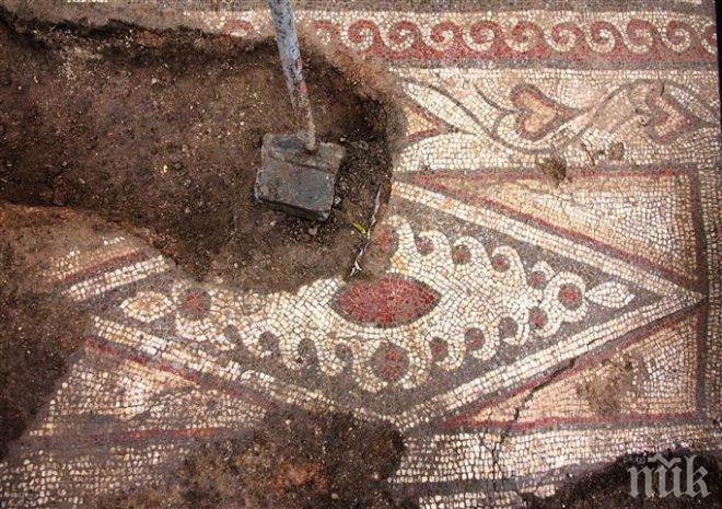 Откриха некропол и уникални римски постройки в Поморие (снимки)