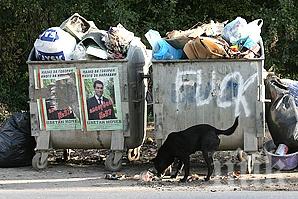 Изхвърляме почти двойно повече боклуци по празниците
