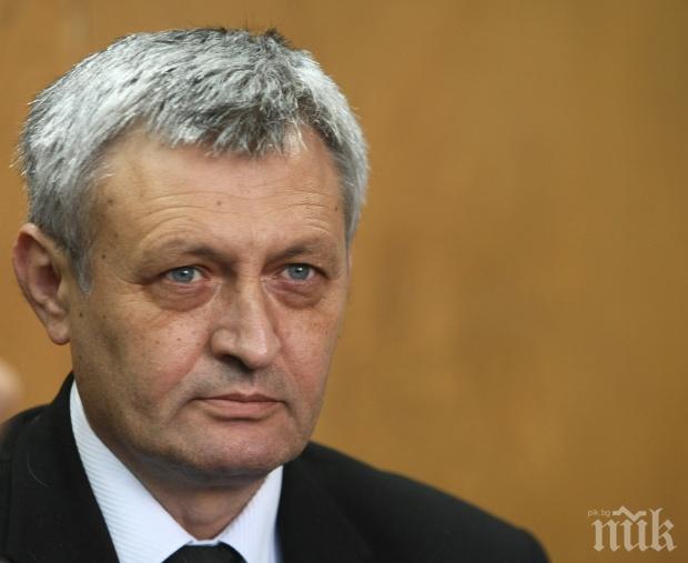 Пенов: Полицаите са направили всичко възможно, за да спасят колегата си