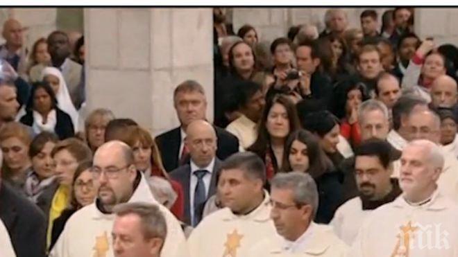 Хиляди се стекоха във Витлеем (снимка)