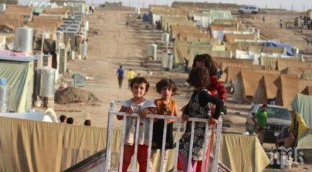 300 цивилни починали липса храна лекарства обсадените режима зони сирия