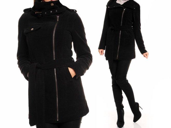 Разработиха суперпалто за бездомни във Франция