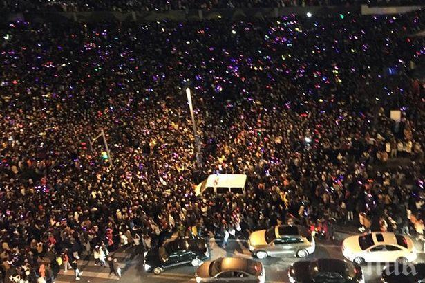 Ужас! 35 души бяха премазани от празнуващи в Шанхай