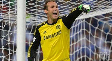 лестър подсили вратар челси