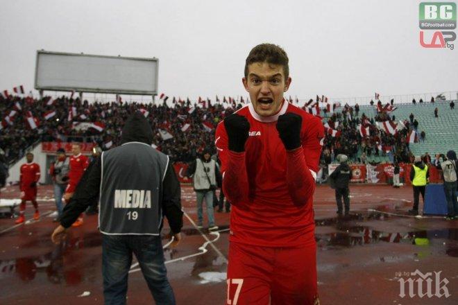 Клауза в договора на Буш прави продажбата му почти сигурна