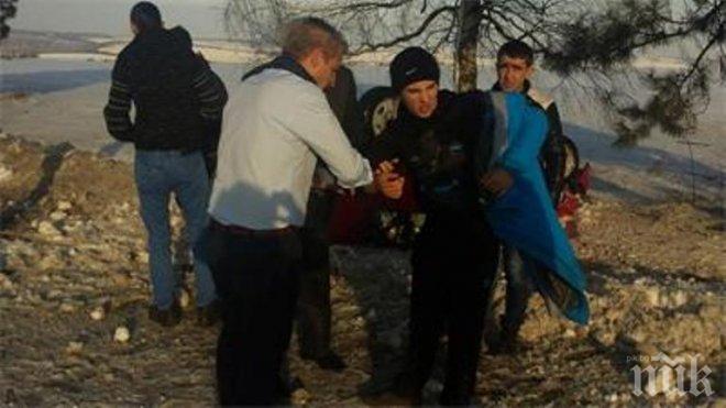 Момчета катастрофираха пред очите на министър Москов (снимки)