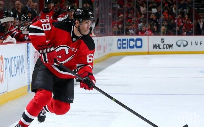 Почти на 43 години Ягър заби исторически хеттрик в НХЛ