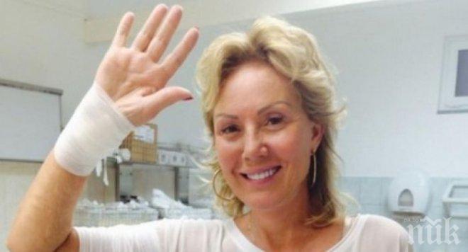 Лепа Брена пак падна, счупи си ръката и посрещна Нова година в болница