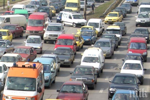 Тежка верижна катастрофа стана на магистрала „Тракия” (подробности)