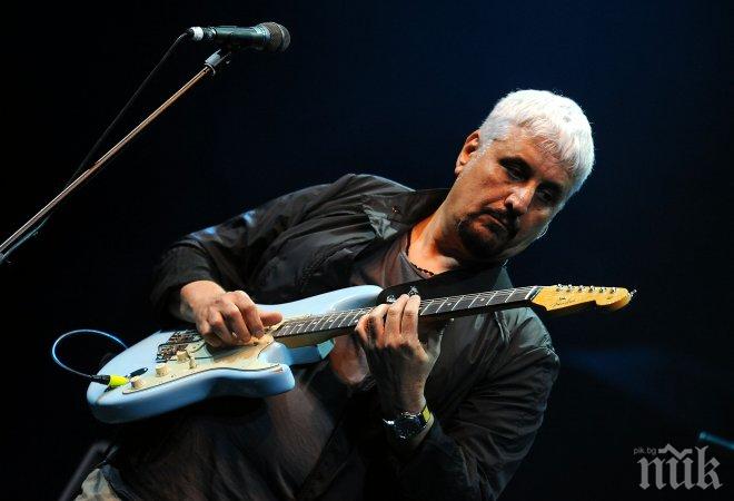 Инфаркт погуби легендарен италиански певец и композитор (видео)