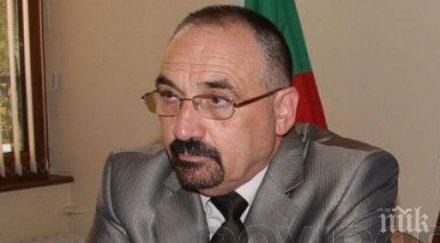 връщат никола казаков начело държавната агенция бежанците