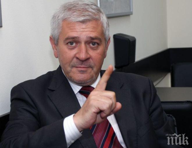 Ваньо Шарков: Не е нормално да се извършва консултация по телефона