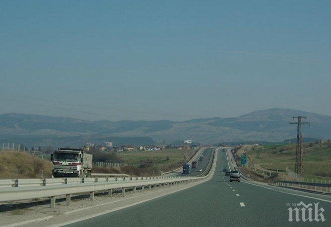 Сухи и нормално проходими са пътищата на територията на Благоевградска област