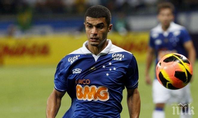 Днепър плати 3 млн. за най-добрия защитник в Бразилия

