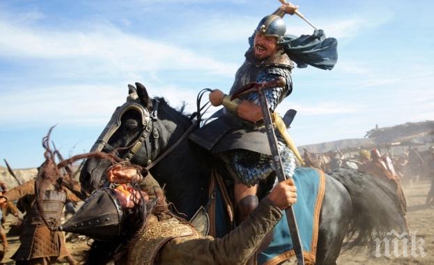 Двама полицаи са загинали при въоръжено нападение пред църква в Египет