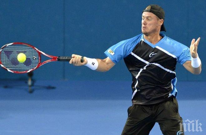 Миналогодишният шампион Хюит отпадна рано в Бризбейн