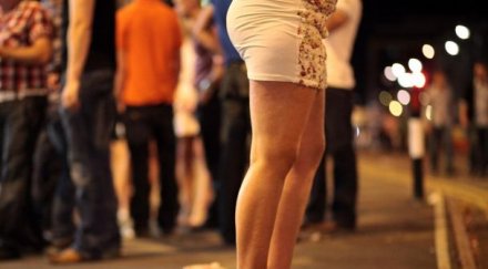 разбиха румънска сводническа мрежа париж