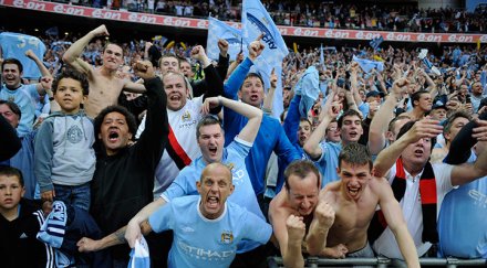 революция англия връщат правостоящите трибуни