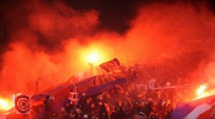 псж пробва играч арсенал