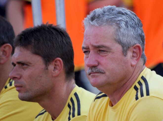 Феро дави пресни рибки от мъка