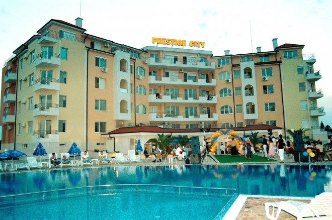 Руски брокери: Не купувайте имоти в България!