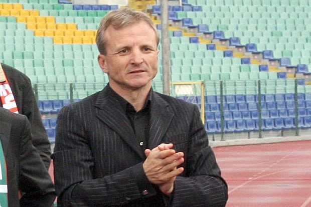 Гриша Ганчев отпразнува скромно 50 