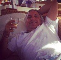 Стоичков прописа на английски, Камата се излежава с чаша бяло вино (снимки)