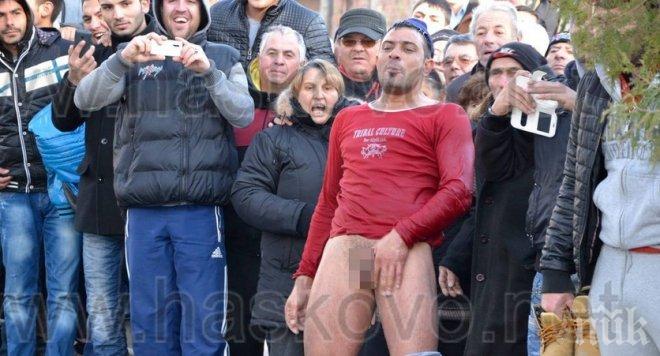 Циганинът, който си развя пениса на Богоявление, отива на съд