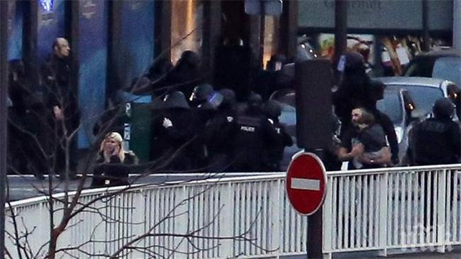 Застреляният нападател във Франция зовял за още кръв
