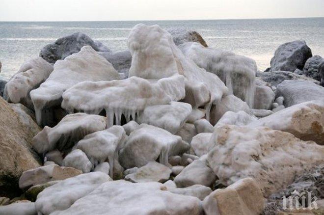 Арктически студ скова Румъния! Живакът удари минус 35 градуса 